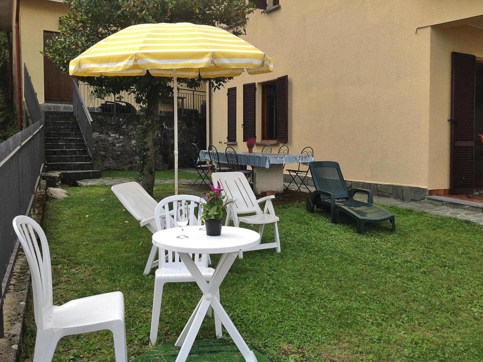 Apartments Paganini Lezzeno Exterior photo